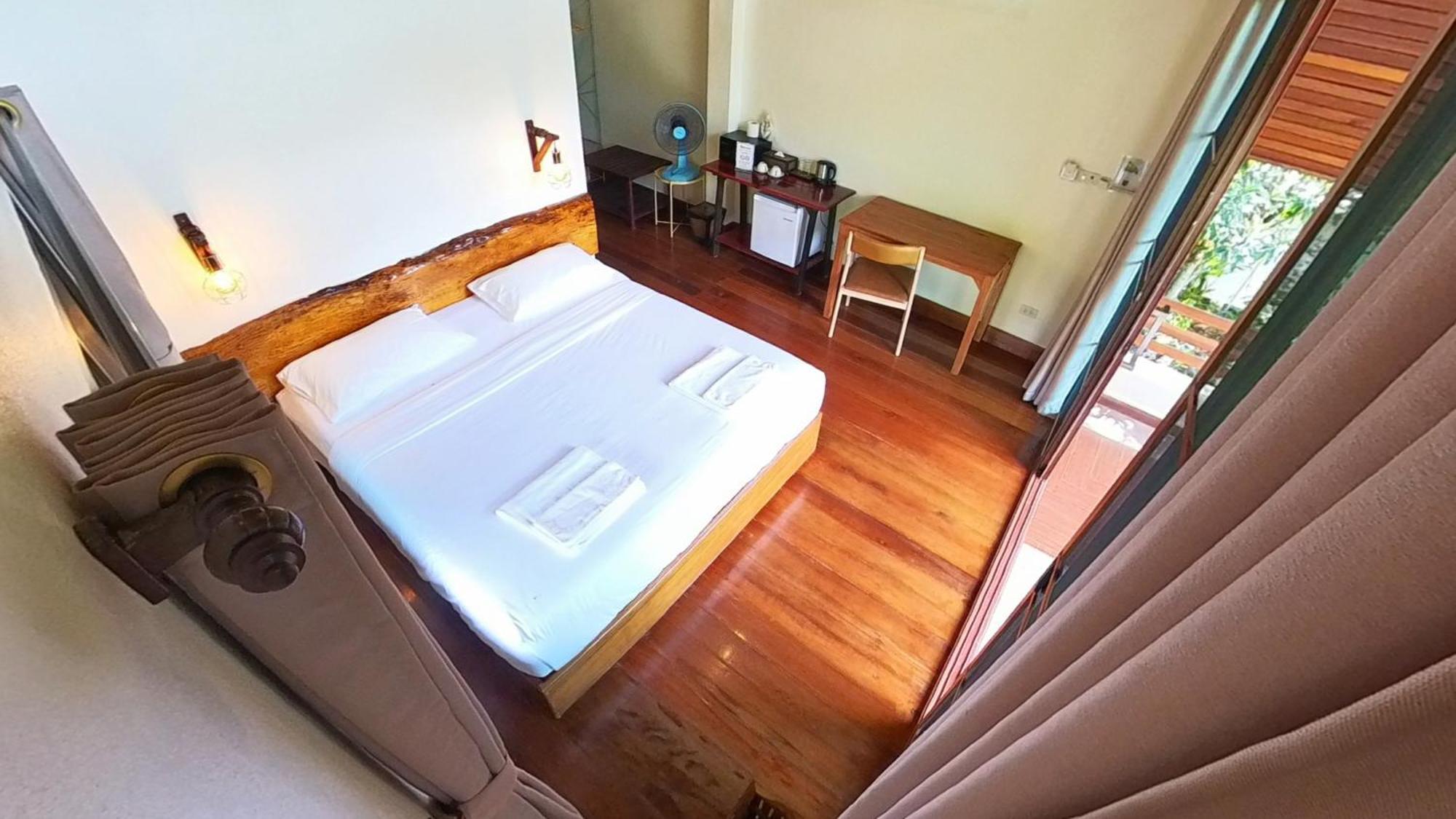 Phayamas Private Beach Resort And Island Brew - Adults Only Koh Phayam Quarto foto